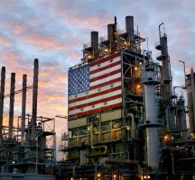 محللين وخبراء .. انخفضت أسعار النفط وارتفاع مخزونات الخام في الولايات المتحدة