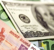 وكالة اقتصادية .. تراجع حصة الدولار في الصادرات الروسية بنسبة 50%