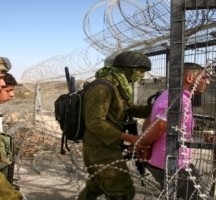 اعتقال 3 شبان فلسطينيين عقب إحباط محاولة تسلل