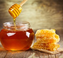 طرق استخدامات العسل في الطبخ