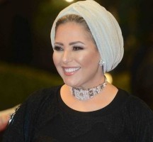 شاهد.. الفنانة صابرين تكشف سبب خلعها الحجاب