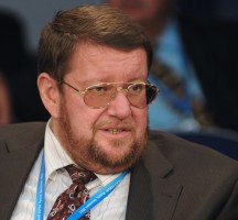 ساتانوفسكي: روسيا لا تستطيع التوقف عند حدود جمهوريتي لوغانسك ودونيتسك
