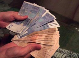 سعر الدولار مقابل الدرهم المغربي