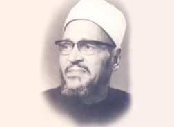 ولد الشيخ عبدالحليم محمود في مركز