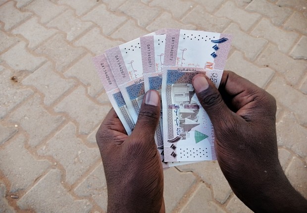 سعر الدولار اليوم في السودان في السوق السوداء
