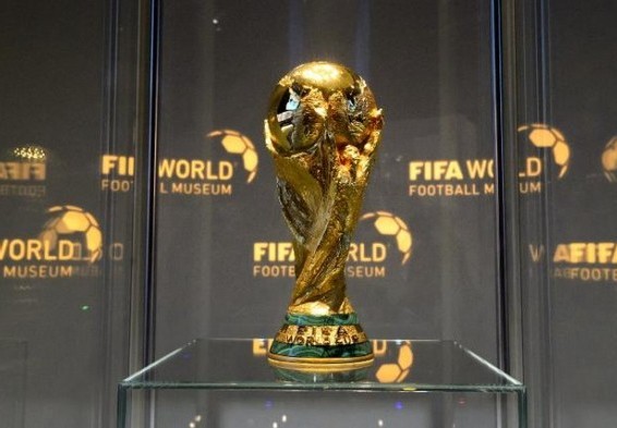 هل كأس العالم من الذهب