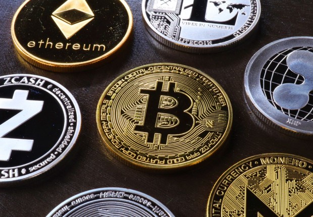 ما هي العملات الرقمية وكيف يتم تداولها؟