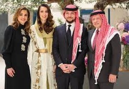 من هي رجوى السيف خطيبة ولي عهد الأردن