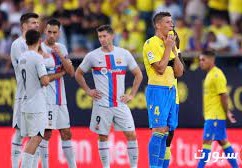 سبب توقف مباراة برشلونة وقادش في الدوري