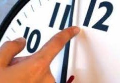 متى يبدأ العمل بالتوقيت الشتوي في سوريا