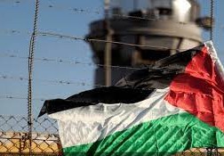 "الشراكة التنافسية".. إرهاصات العودة إلى "مركزية" فلسطين