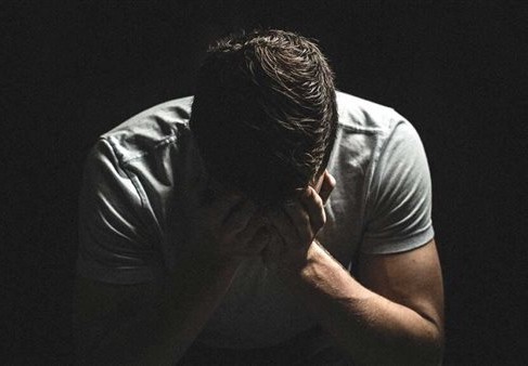 هل يحاسب الانسان على تفكيره