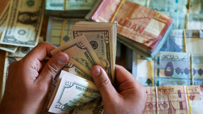 سعر صرف الدولار مقابل الليرة اللبنانية لحظة بلحظة