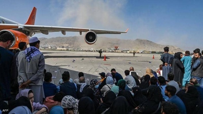 مقتل 7 مدنيين أفغان قرب مطار كابل