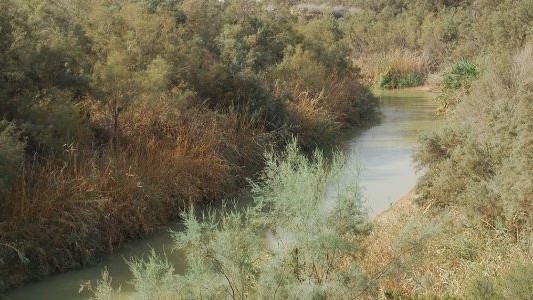 ما اسم النهر الموجود بالاردن