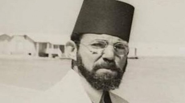 من هو الدكتور حامد جوهر؟