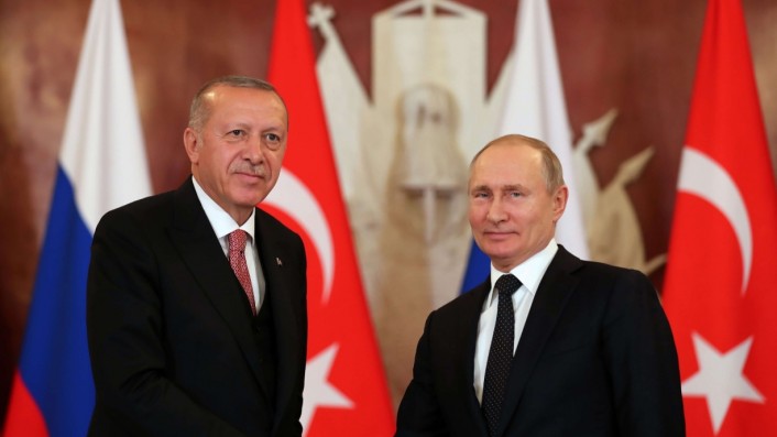 هل لدى روسيا علاقات جيدة مع تركيا؟