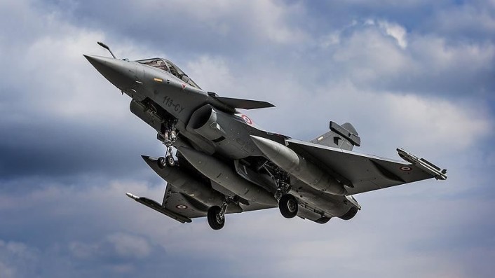 لماذا تشتري الإمارات مقاتلات فرنسية بدلاً من F-35